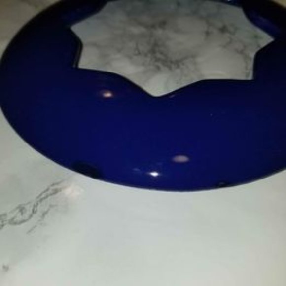 Sierra Swissmar Cast Iron Fondue Set in Deep Blue - Picture 9 of 11